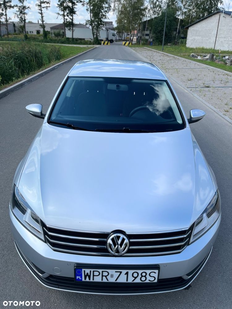 Volkswagen Passat 1.8 TSI Comfortline - 26