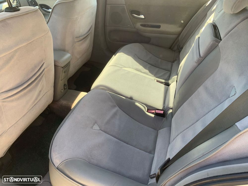 Renault Laguna Break 2.2 dCi Privilege - 10