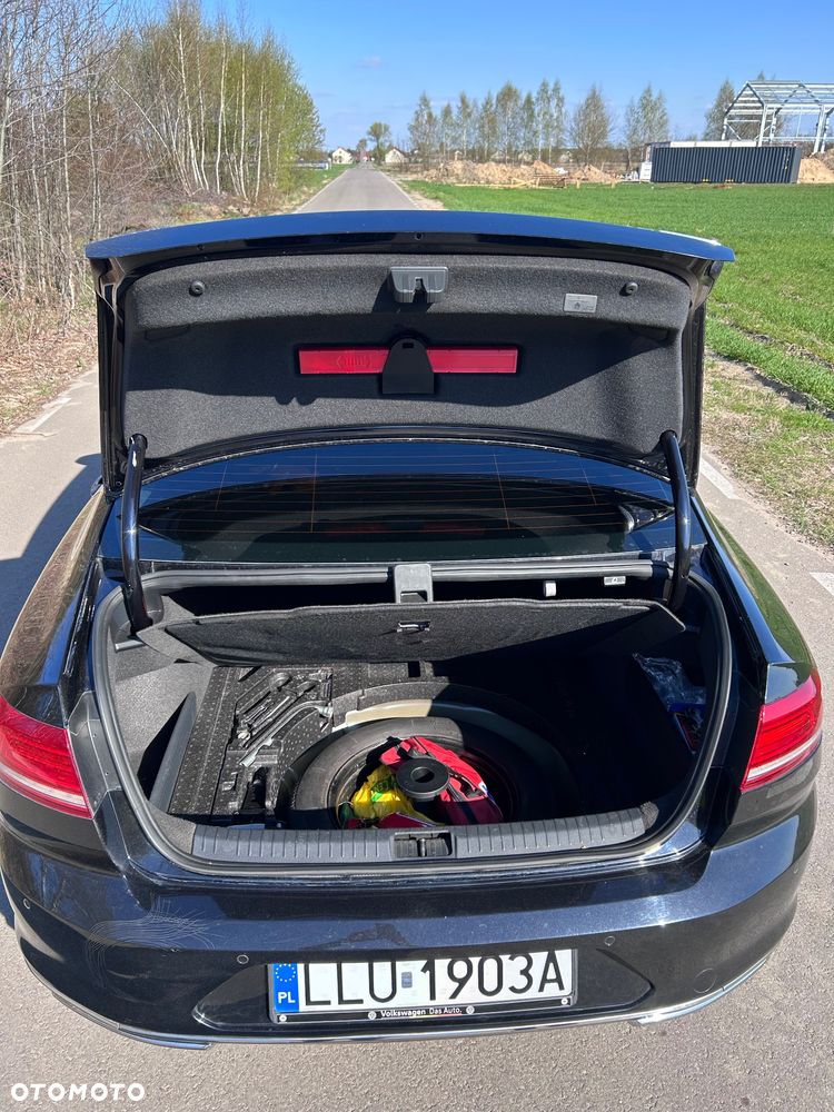 Volkswagen Passat - 9