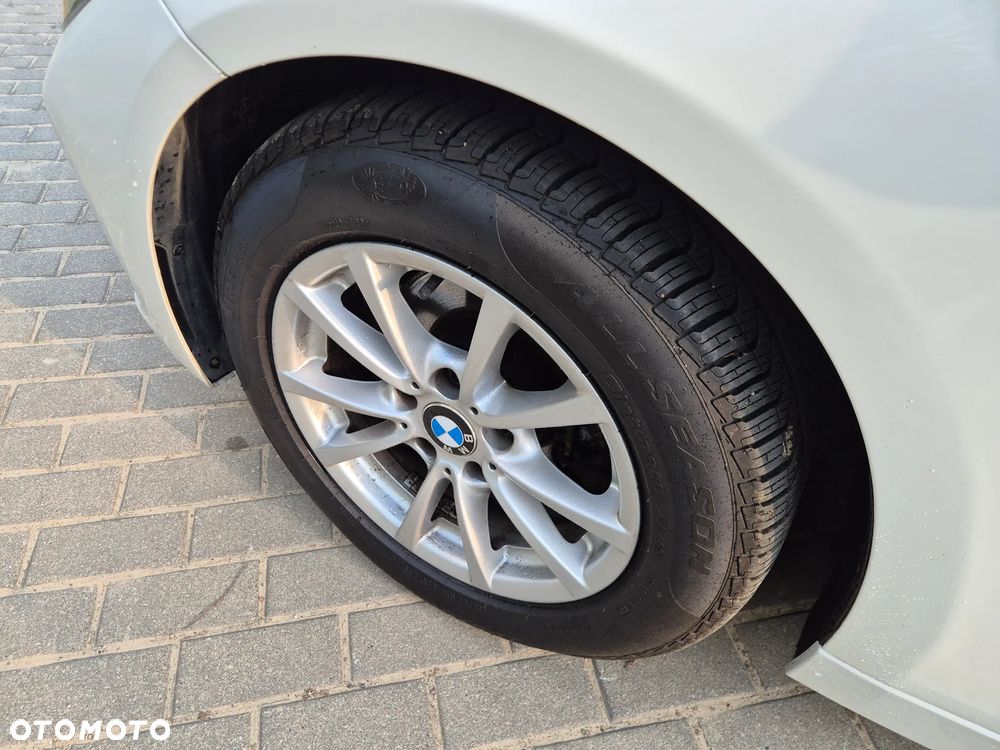 BMW Seria 3 318d Modern Line - 10