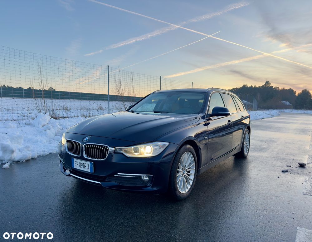 BMW Seria 3 320d Sport-Aut Luxury Line - 1