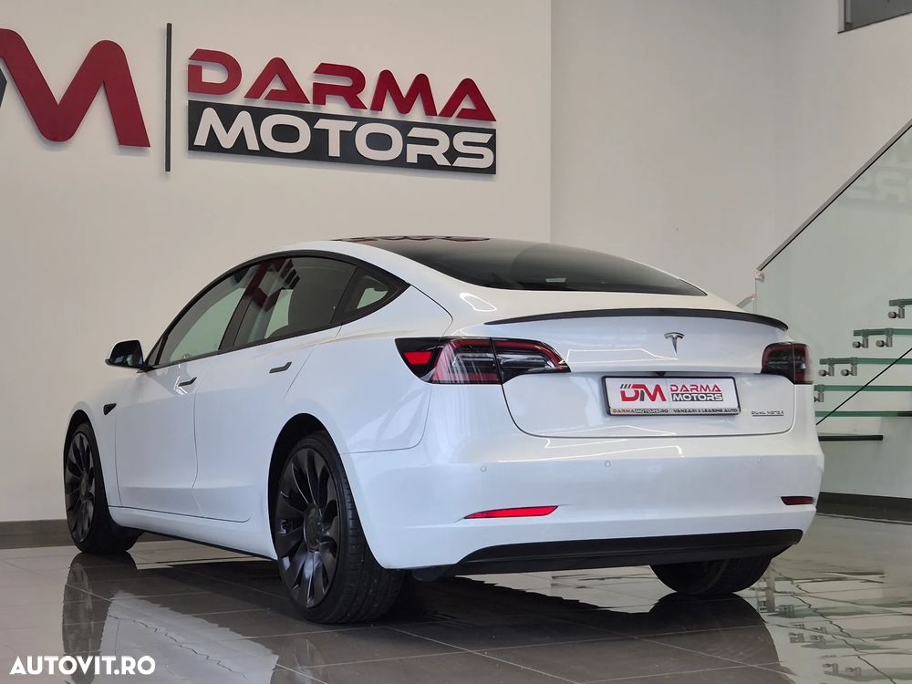 Tesla Model 3 Performance - 5