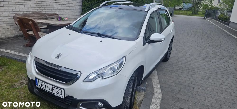 Peugeot 2008 1.2 Pure Tech Style - 5