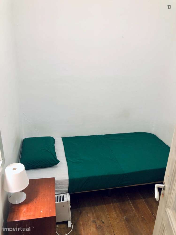 Quarto - localizado em Saldanha Lisbon - Grande imagem: 4/11