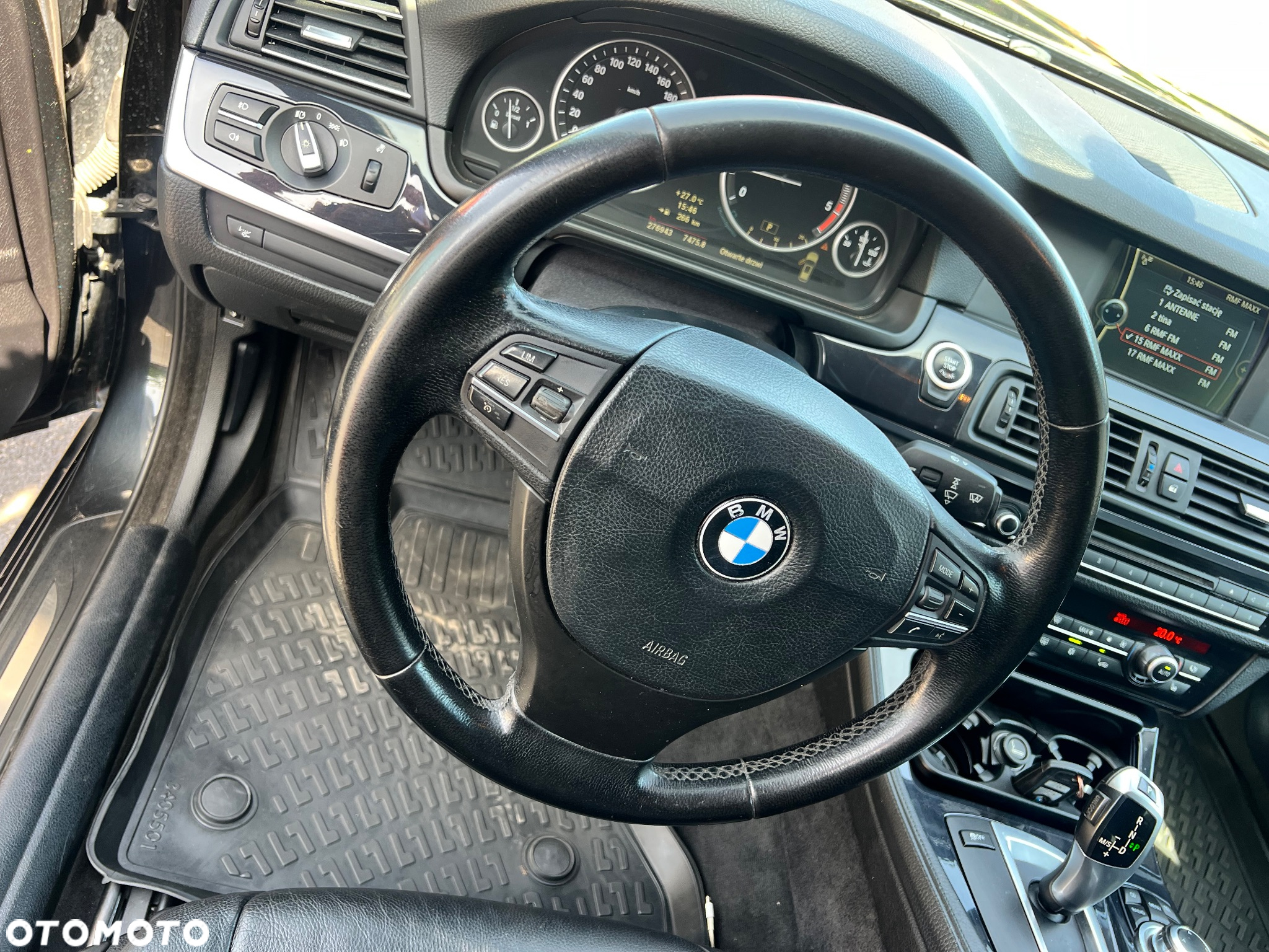 BMW Seria 5 525d Touring - 23