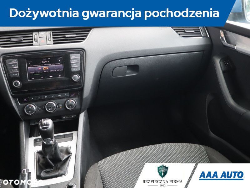 Skoda Octavia - 10