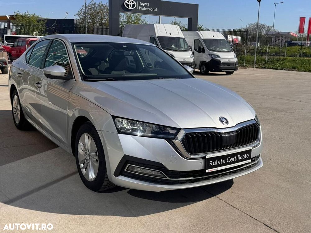 Skoda Octavia 2.0 TDI DSG Ambition - 5
