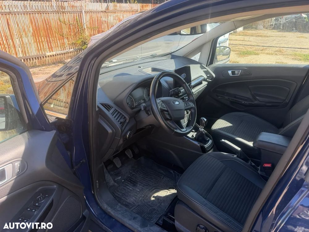 Ford EcoSport - 5