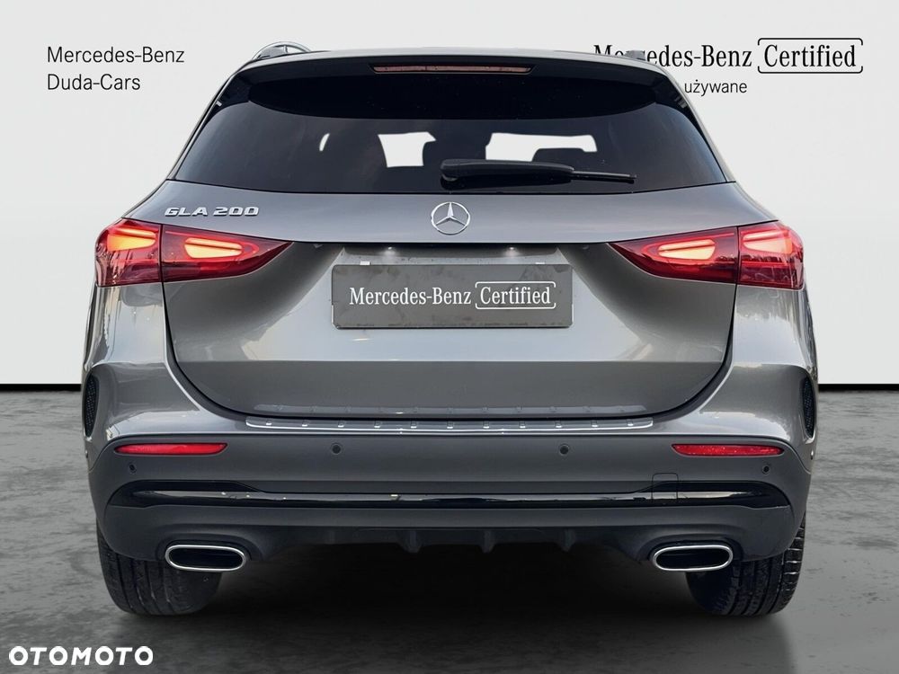 Mercedes-Benz GLA 200 AMG Line - 7