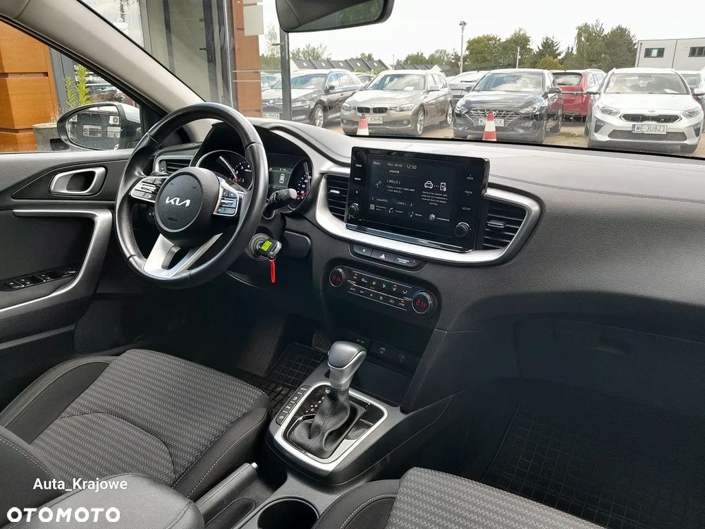 Kia Ceed 1.5 T-GDI M DCT - 10