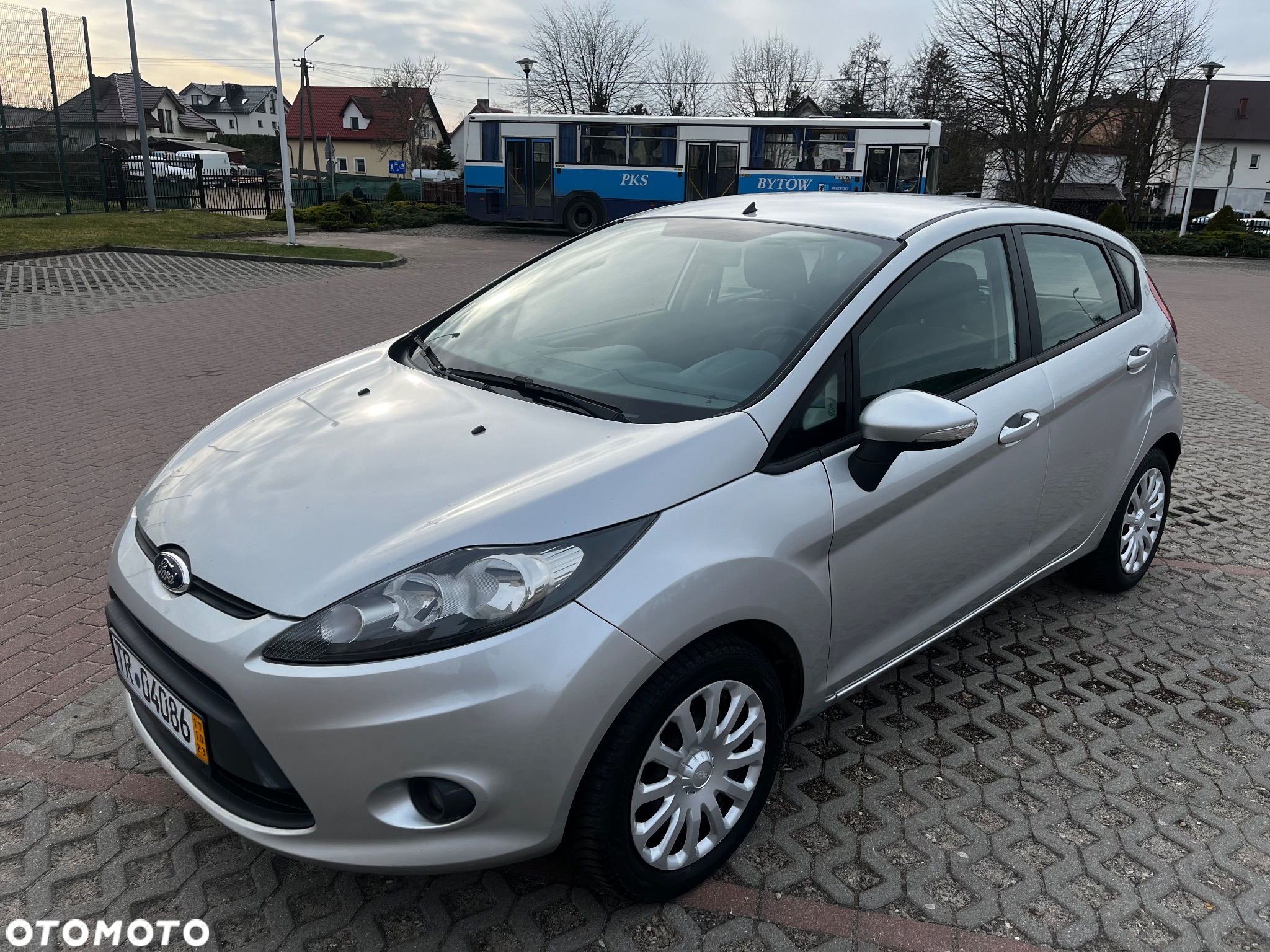 Ford Fiesta - 2