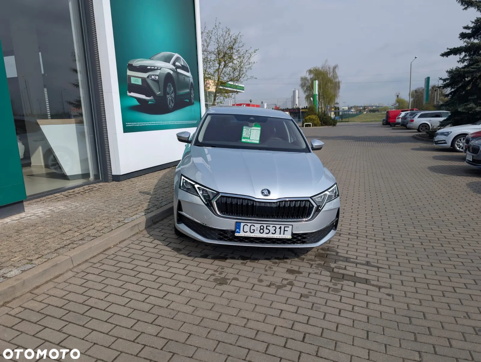 Skoda Octavia 2.0 TDI Selection DSG - 3