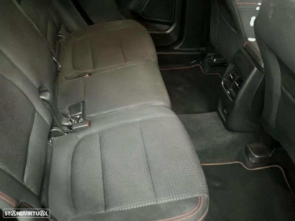 Ford Kuga 1.5 TDCi EcoBlue ST-Line - 17