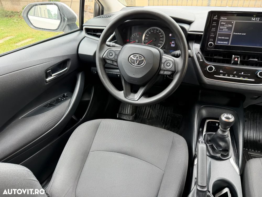 Toyota Corolla - 8