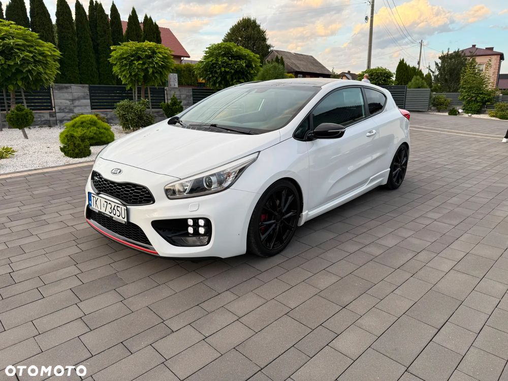 Kia ProCeed 1.6 T-GDI GT L - 4
