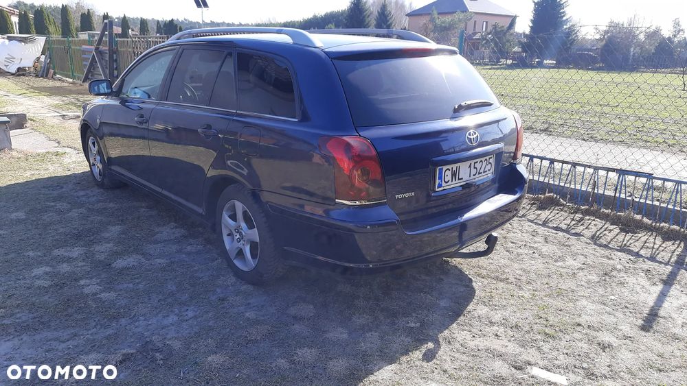 Toyota Avensis 2.0 D-4D Combi - 5