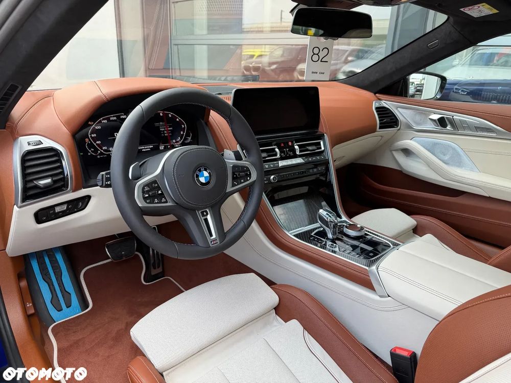 BMW Seria 8 M850i xDrive - 25