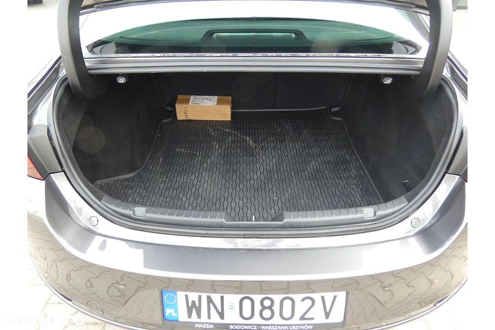 Mazda 3 2.0 mHEV Exclusive-Line - 15