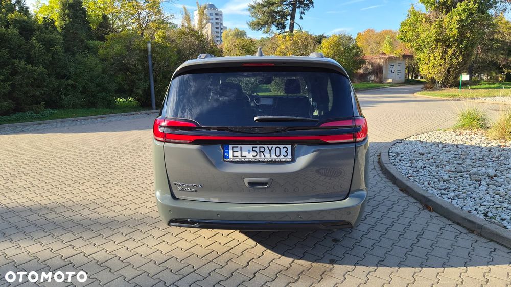 Chrysler Pacifica 2022 photo 5