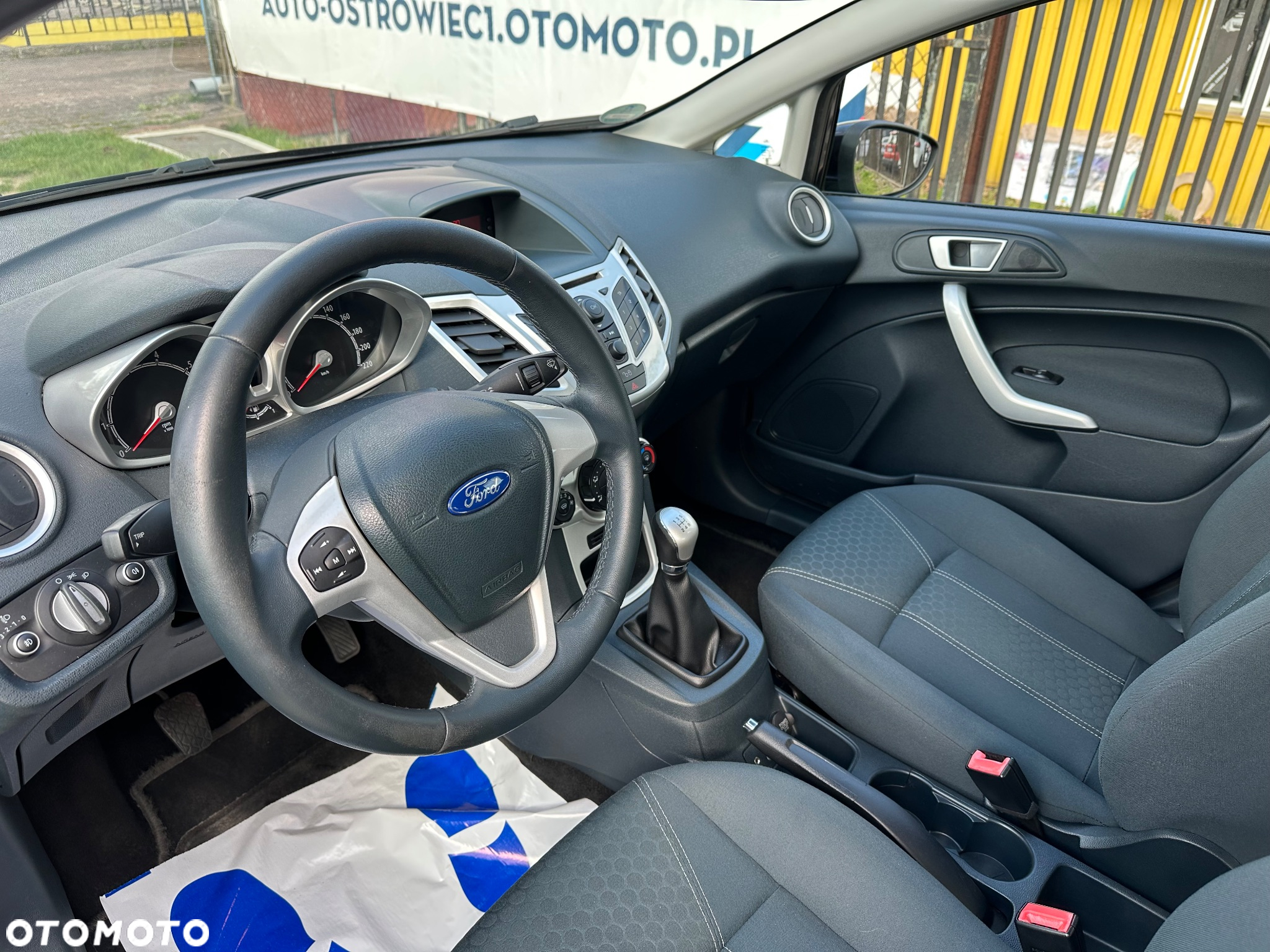 Ford Fiesta 1.25 Titanium - 15