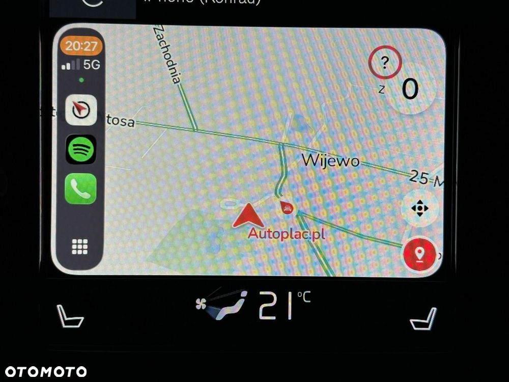 Volvo XC 40 - 25