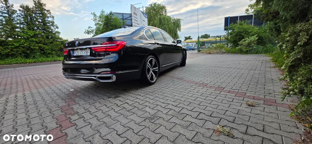 BMW Seria 7 740d xDrive sport - 4