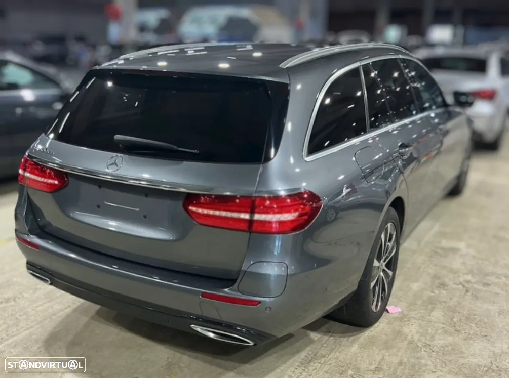 Mercedes-Benz E 300 de Avantgarde - 2