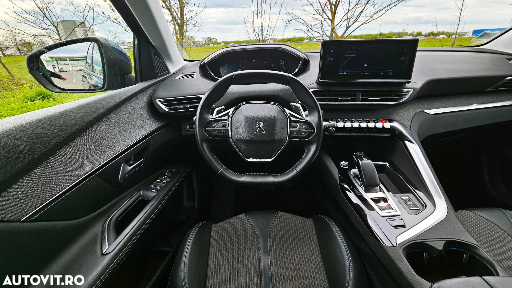 Peugeot 3008 Plug-In Hybrid4 300 e-EAT8 Allure Pack - 11