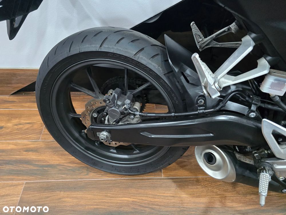 Honda CB - 21