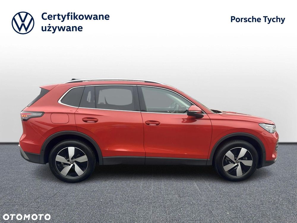 Volkswagen Tiguan - 4