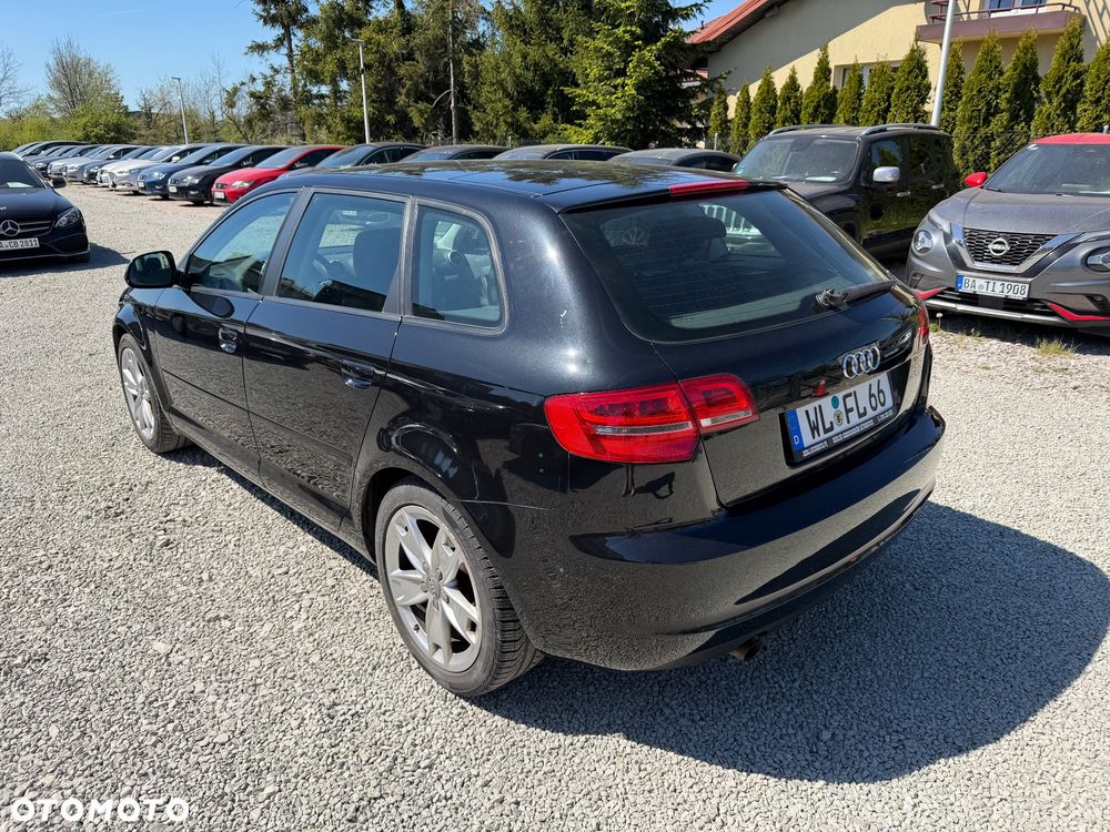 Audi A3 Sportback 1.6 Ambition - 15