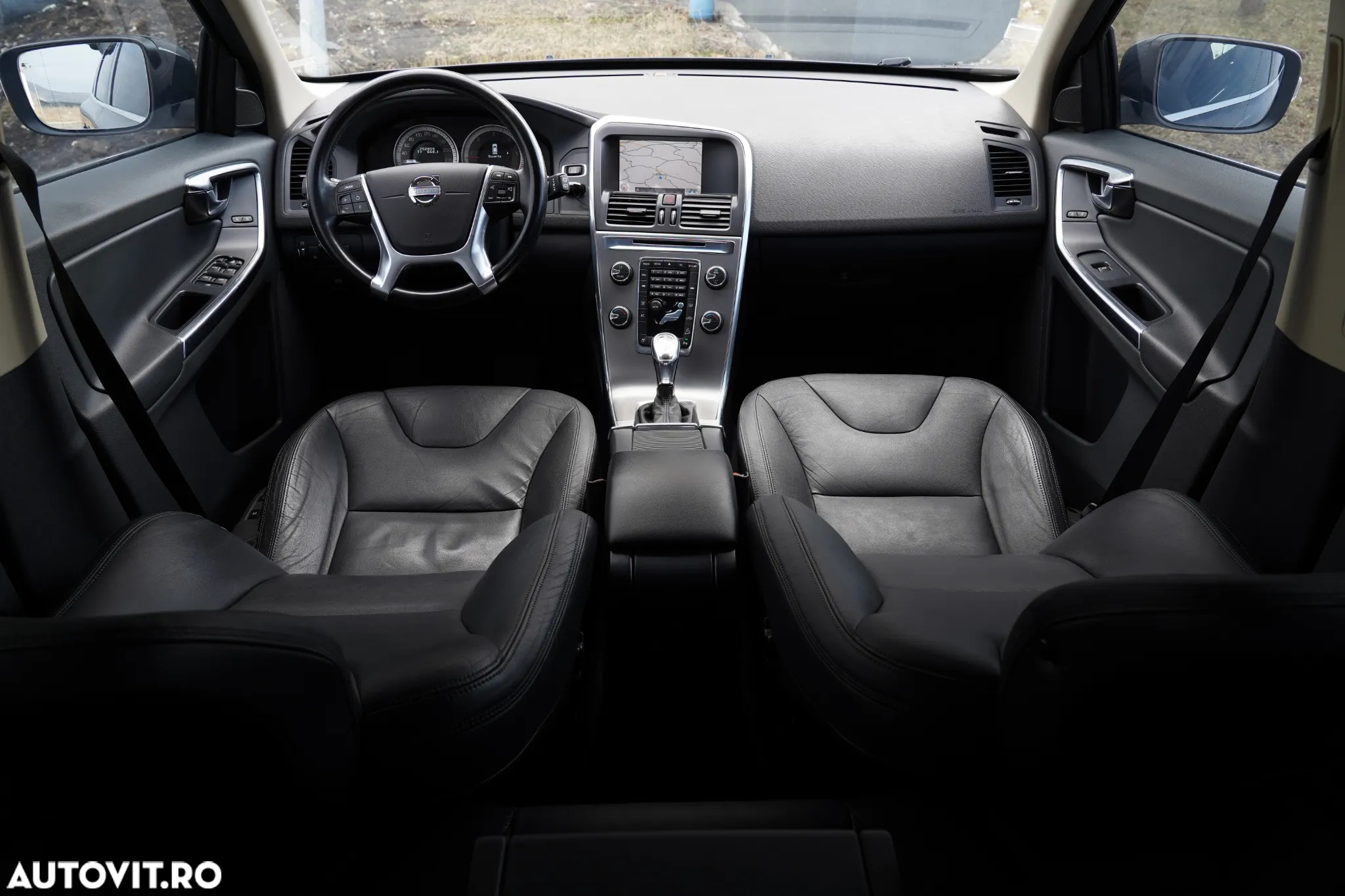 Volvo XC 60 2.4D AWD Summum - 6