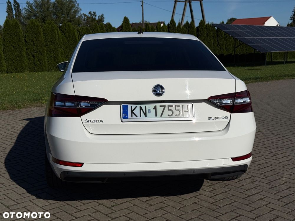Skoda Superb 1.6 TDI Style DSG - 7