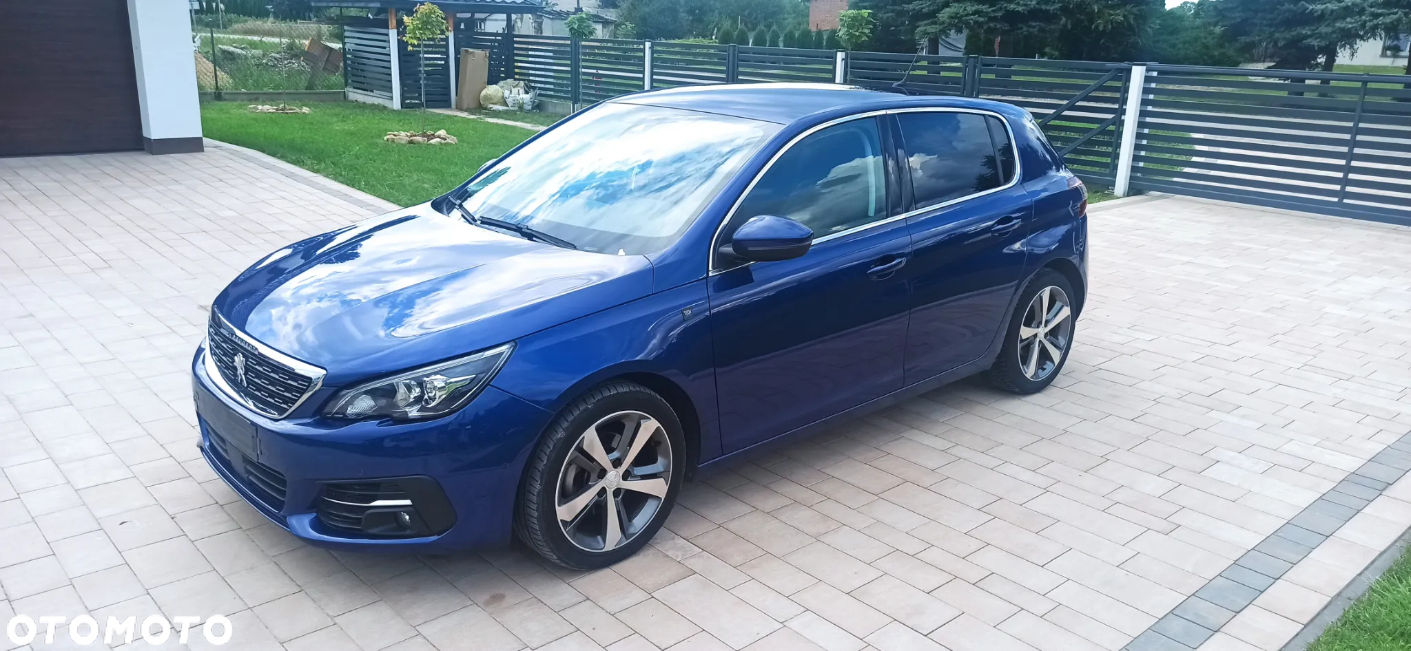 Peugeot 308 BlueHDi 130 EAT8 GT - 18