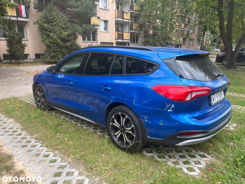 Ford Focus 1.5 EcoBoost Active - 8