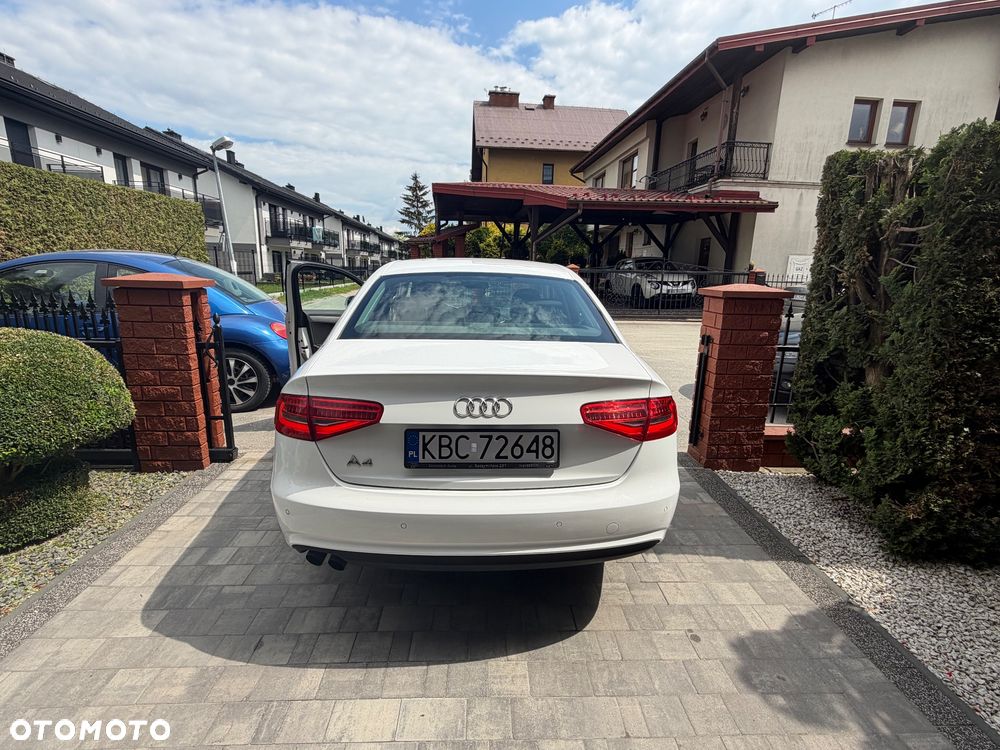 Audi A4 Limousine 2.0 TDI - 4