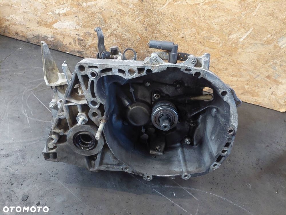 SKRZYNIA BIEGÓW RENAULT MEGANE II 1.6 16V MANUAL 5 BIEGÓW JR5104 - 1