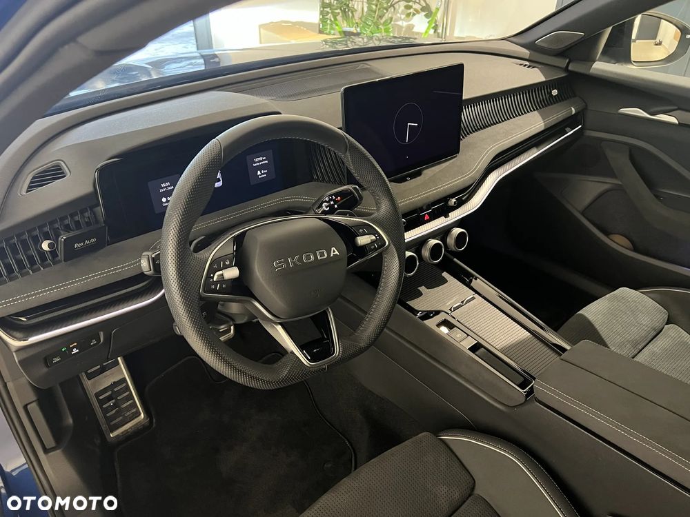 Skoda Superb 2.0 TDI SCR 4x4 Sportline DSG - 22