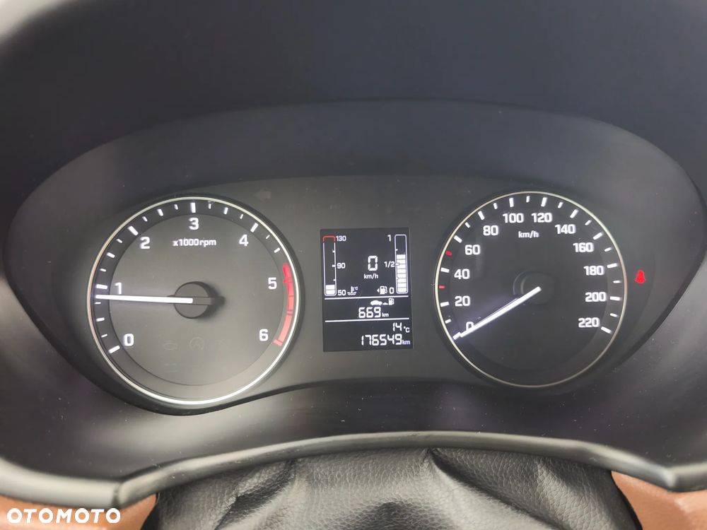Hyundai i20 1.1 CRDi Elegant - 13
