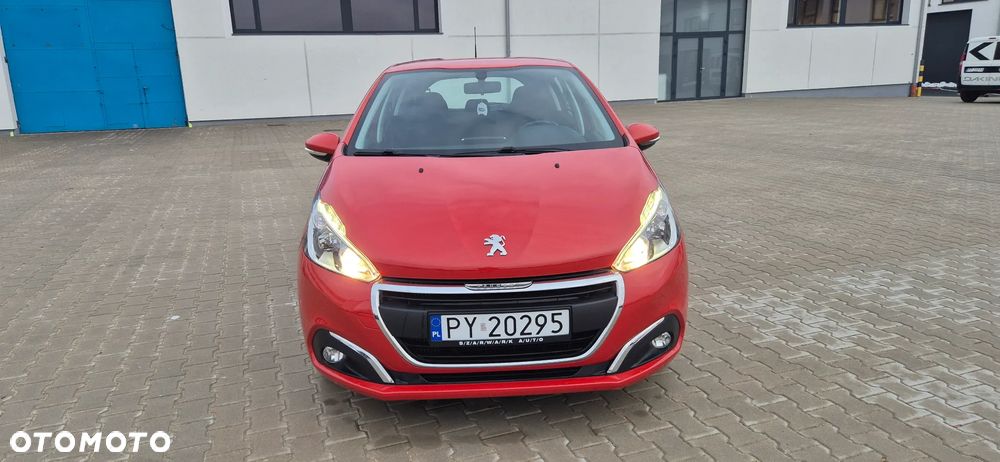 Peugeot 208 - 4