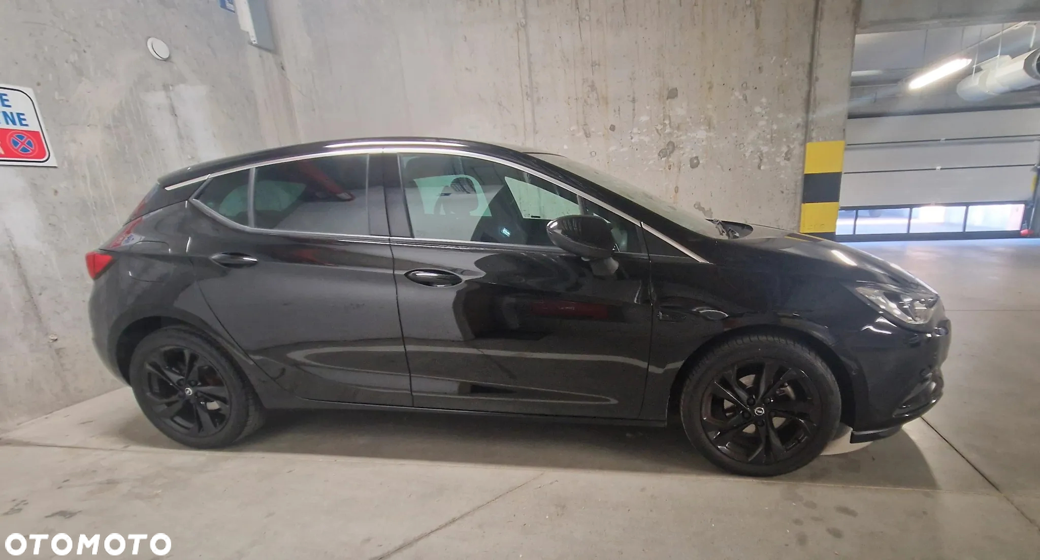 Opel Astra V 1.4 T Dynamic S&S - 4