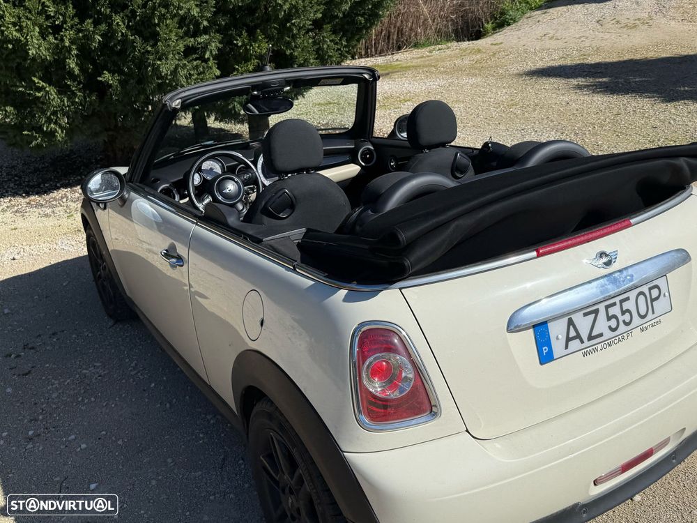 MINI Cabrio Cooper D - 13
