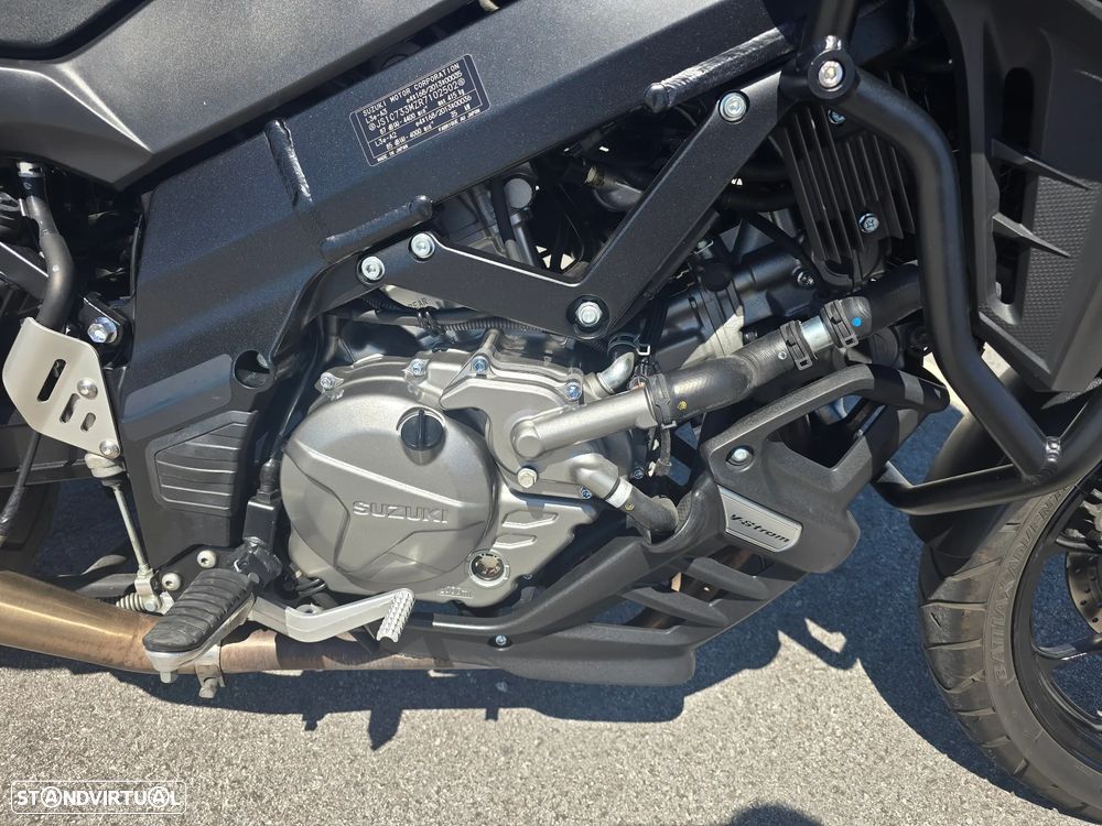 Suzuki DL 650 A - Extras - 11