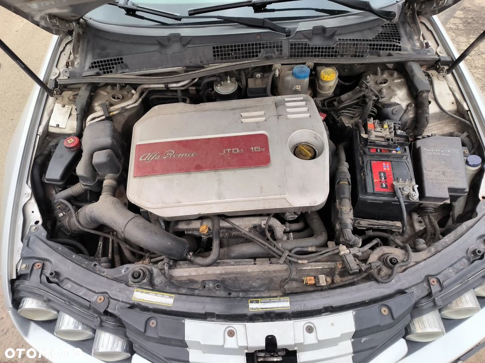 Alfa Romeo 159 1.9JTDM Distinctive - 12