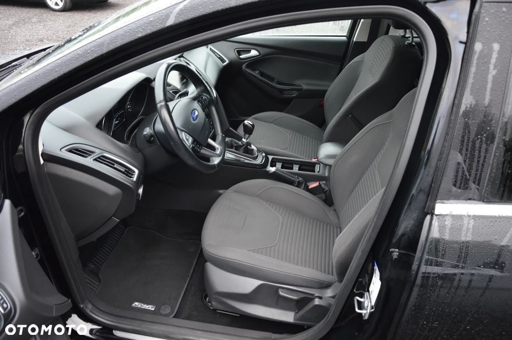 Ford Focus - 29