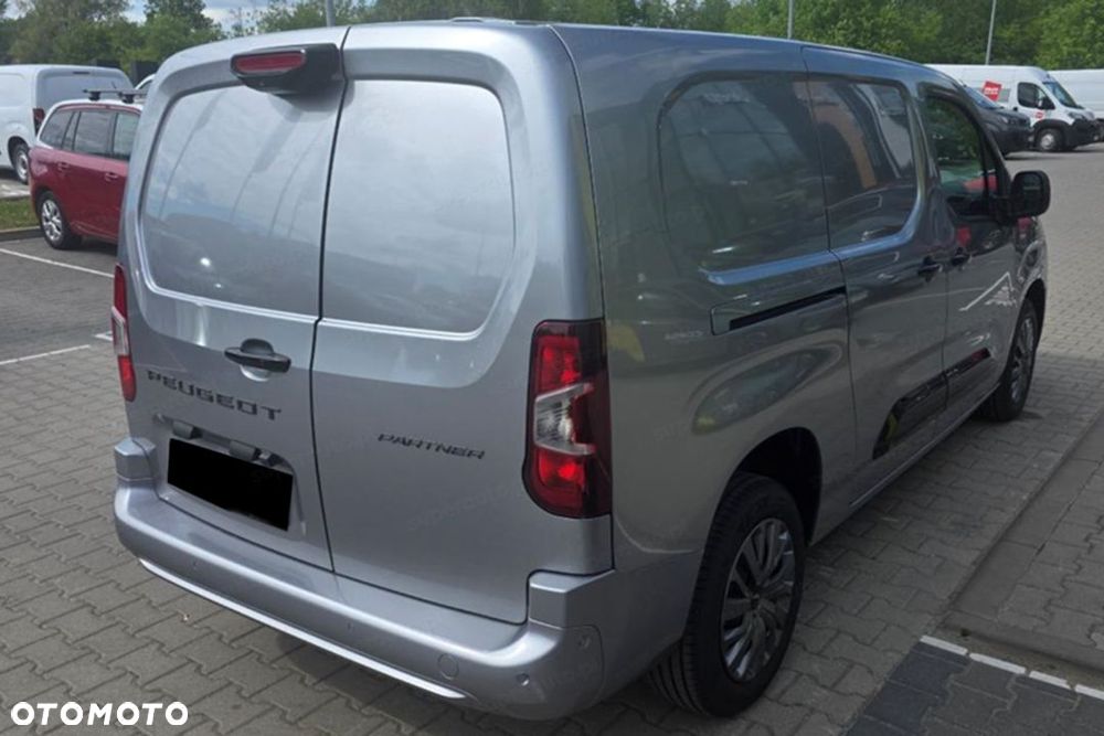 Peugeot Partner Van XL L2H1 EAT8 1.5 130KM - 6