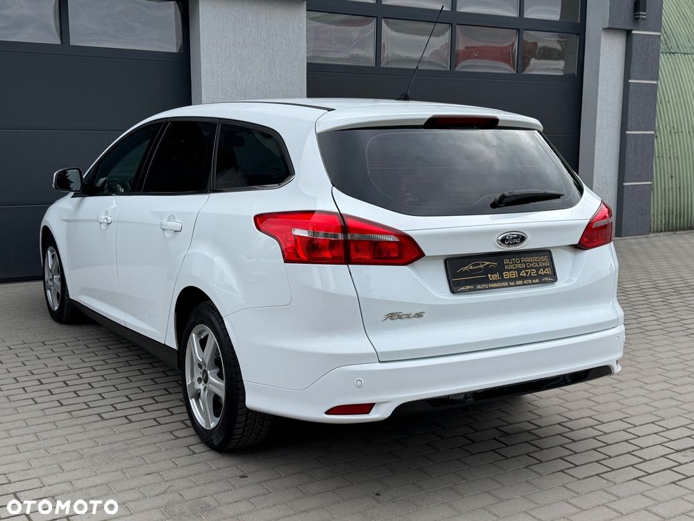 Ford Focus 1.5 TDCi ECOnetic 88g Start-Stopp-System Business - 6