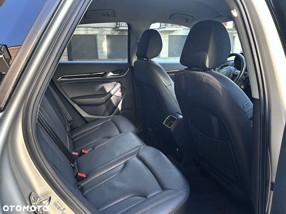 Audi Q3 1.4 TFSI Edycja Specjalna - 9