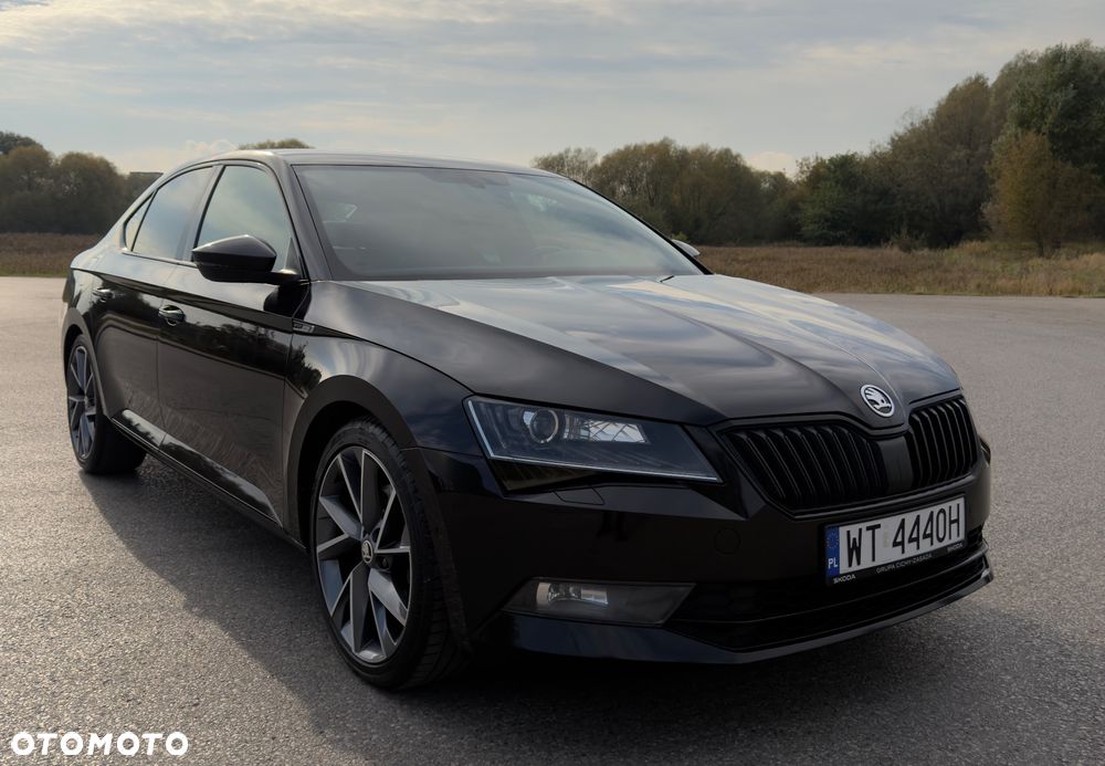 Skoda Superb 2.0 TDI 4x4 Sportline DSG - 2