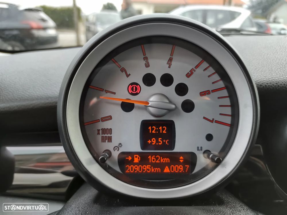 MINI 3 Portas Cooper D - 22